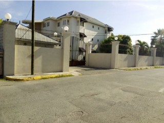 2 bed Apartment For Sale in Gated community, Kingston / St. Andrew, Jamaica