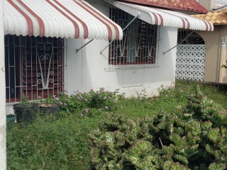 House For Sale in BRIDGEPORT, St. Catherine Jamaica | [4]