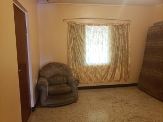 House For Sale in Mandeville, Manchester Jamaica | [4]