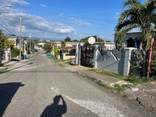 4 bed House For Sale in Longville Park, Clarendon, Jamaica