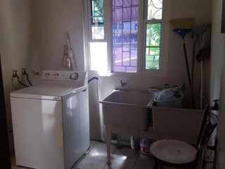 House For Rent in 7east greater portmore, St. Catherine Jamaica | [1]