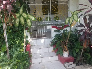 House For Sale in Windward Road, Kingston / St. Andrew Jamaica | [1]