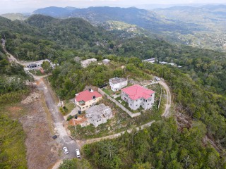 5 bed House For Sale in Coopers Hill, Kingston / St. Andrew, Jamaica