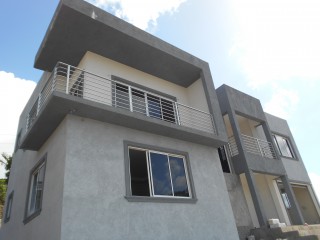 House For Sale in Avondale Heights Mandeville, Manchester Jamaica | [8]