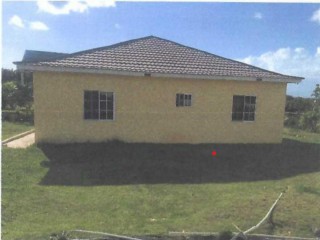 2 bed House For Sale in Montpelier, Manchester, Jamaica