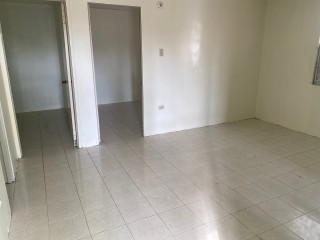 Flat For Rent in Innswood Village, St. Catherine Jamaica | [10]
