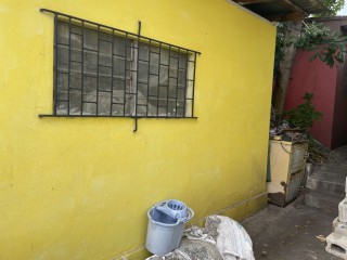 2 bed House For Sale in Kingston, Kingston / St. Andrew, Jamaica