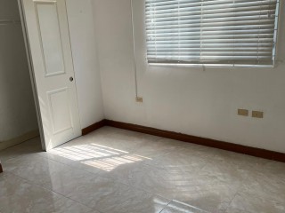 House For Rent in Caymanas Estate, St. Catherine Jamaica | [14]