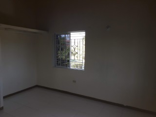 House For Rent in St Jago Heights, St. Catherine Jamaica | [6]