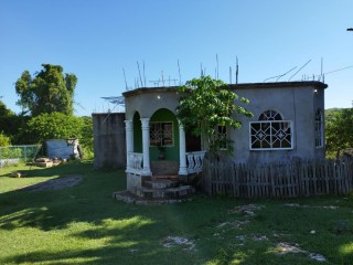 3 bed House For Sale in Birds Hill, Clarendon, Jamaica