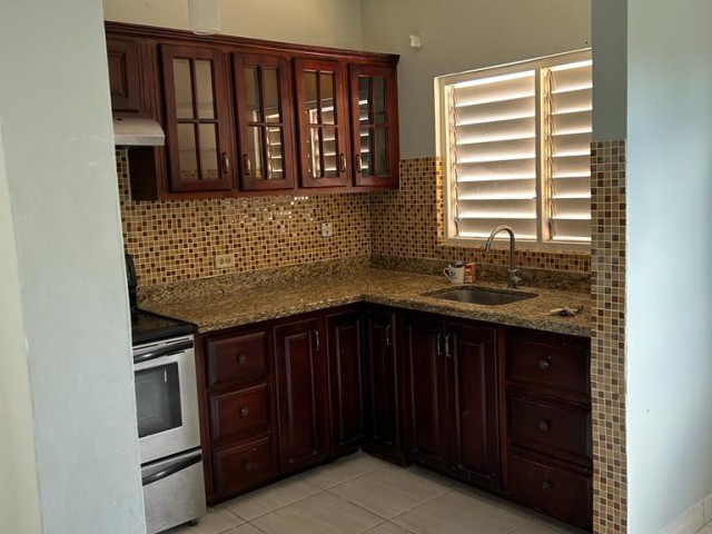 Apartment For Rent in Upper Shortwood Road, Kingston / St. Andrew Jamaica | [2]