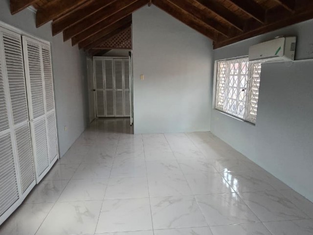 Apartment For Rent in Waterloo Road, Kingston / St. Andrew Jamaica | [5]