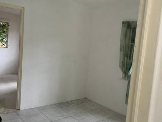 House For Rent in Spanish Town, St. Catherine Jamaica | [6]