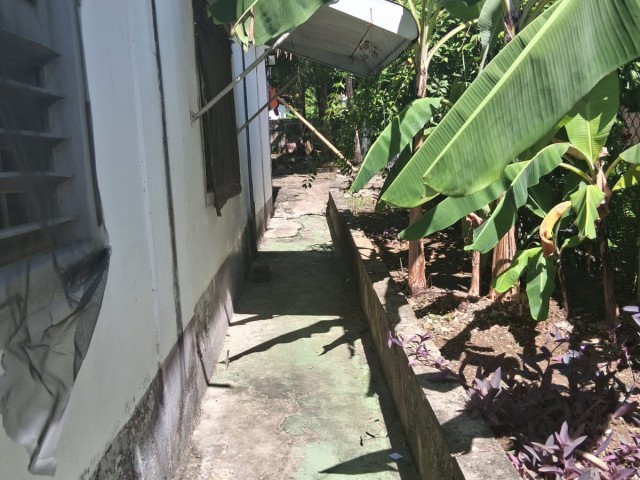 House For Sale in 83 Paul Bogle Dr Red Hills Pen, St. Thomas Jamaica | [3]