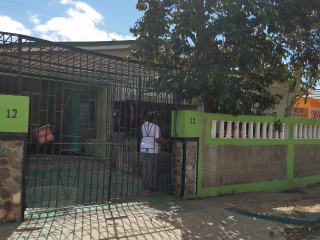 House For Sale in Duhaney Park, Kingston / St. Andrew Jamaica | [3]