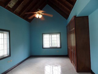 House For Sale in Boone Hall, Kingston / St. Andrew Jamaica | [5]
