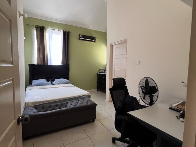 Apartment For Sale in Kingston 7, Kingston / St. Andrew Jamaica | [10]