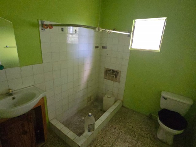 House For Sale in Leiba Gardens, St. Catherine Jamaica | [10]