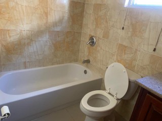 Apartment For Rent in Kingston 6, Kingston / St. Andrew Jamaica | [4]