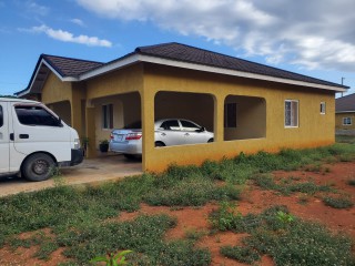 3 bed House For Sale in PART OF TREDEGAR PARK, St. Catherine, Jamaica