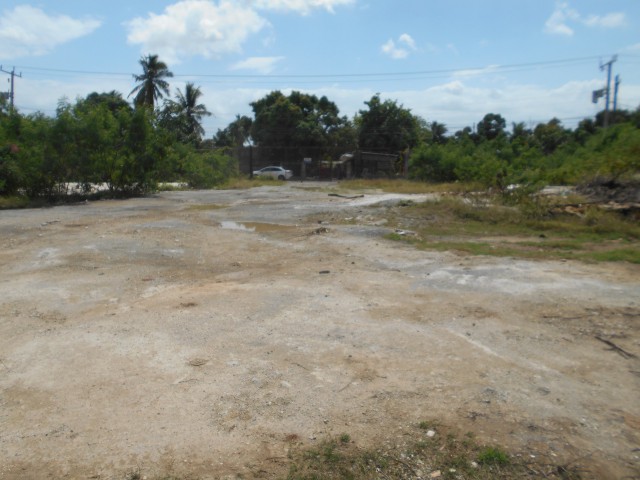 Commercial land For Sale in Spanish Town, St. Catherine Jamaica | [3]