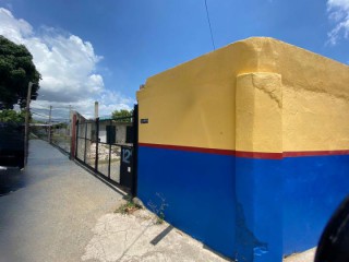 Commercial building For Rent in Eastwood Park Area, Kingston / St. Andrew, Jamaica