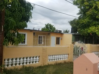 House For Sale in Portmore, St. Catherine Jamaica | [6]