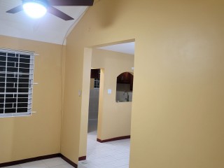 Townhouse For Rent in Liguanea, Kingston / St. Andrew Jamaica | [13]