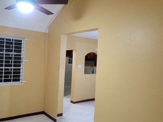Townhouse For Rent in Liguanea, Kingston / St. Andrew Jamaica | [14]