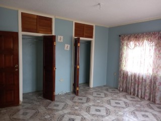 3 bed House For Sale in Greenvale Mandeville, Manchester, Jamaica