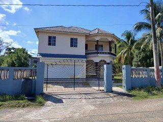 5 bed House For Sale – Orangefield, St. Catherine, Jamaica