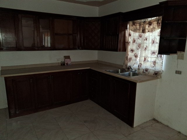 House For Sale in Christian Gardens, St. Catherine Jamaica | [3]