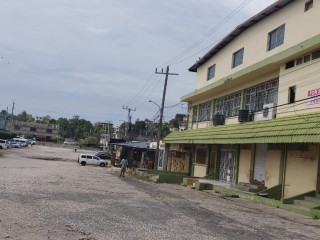 Commercial building For Sale in Greendale, St. Catherine Jamaica | [1]