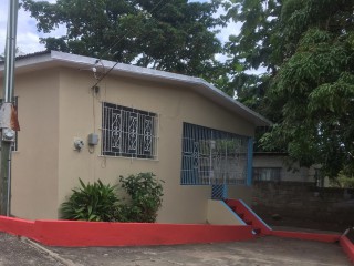 House For Rent in May Pen, Clarendon Jamaica | [7]