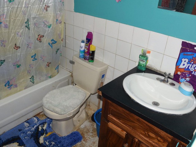 House For Sale in WILLIAMSFIELD, Manchester Jamaica | [10]