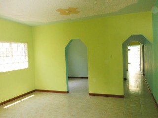 House For Rent in Cedar Grove Estate, St. Catherine Jamaica | [7]