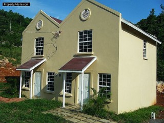 2 bed Townhouse For Sale - St Jago Boulevard, St. Catherine, Jamaica