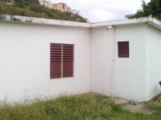 House For Sale in Meadow Brook Estate, Kingston / St. Andrew Jamaica | [1]