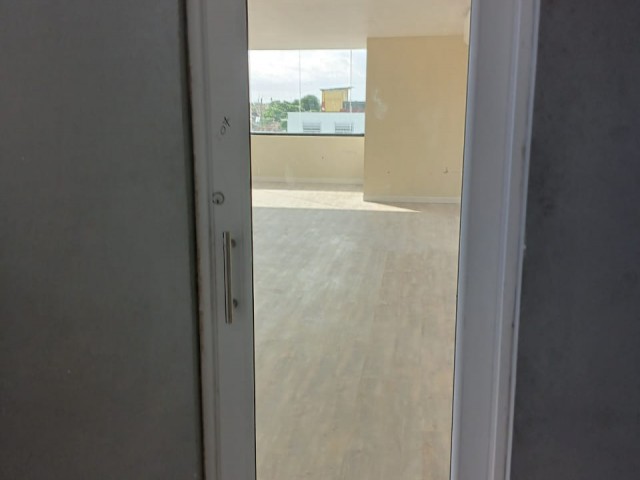 Commercial building For Rent in Kingston 5, Kingston / St. Andrew Jamaica | [3]