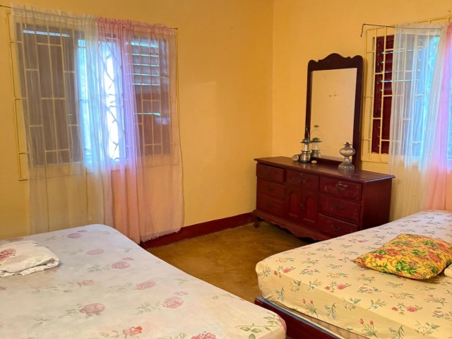 House For Sale in James Hill, Clarendon Jamaica | [4]