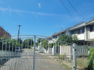 3 bed Townhouse For Sale - KINGSTON 8, Kingston / St. Andrew, Jamaica