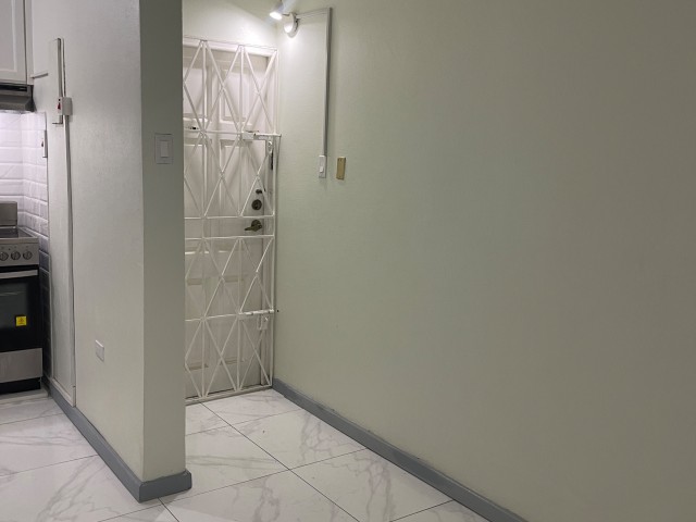 Apartment For Rent in Oakland Apartments, Kingston / St. Andrew Jamaica | [11]