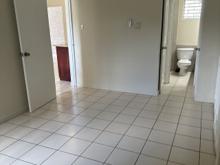 Apartment For Rent in Gated, Kingston / St. Andrew Jamaica | [4]