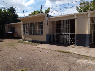 House For Sale in Red Hills Road, Kingston / St. Andrew Jamaica | [1]
