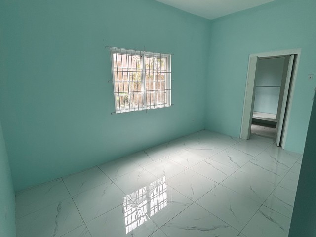 Flat For Rent in Smokey Vale, Kingston / St. Andrew Jamaica | [4]