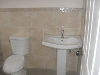 Mandeville, Manchester, Jamaica - Apartment for Lease/rental