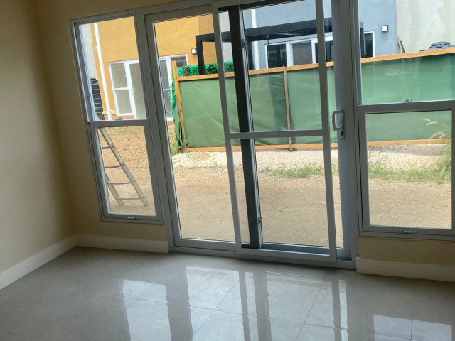 Townhouse For Rent in Portmore, St. Catherine Jamaica | [10]