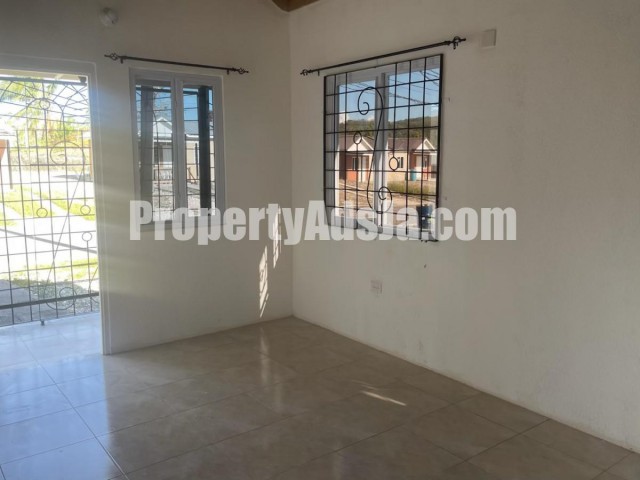 Townhouse For Rent in Irwin Friendship, St. James Jamaica | [6]