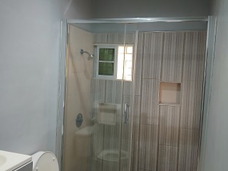 Flat For Rent - Manning Hills, Kingston / St. Andrew, Jamaica