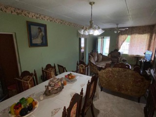 House For Rent in Molynes, Kingston / St. Andrew Jamaica | [3]
